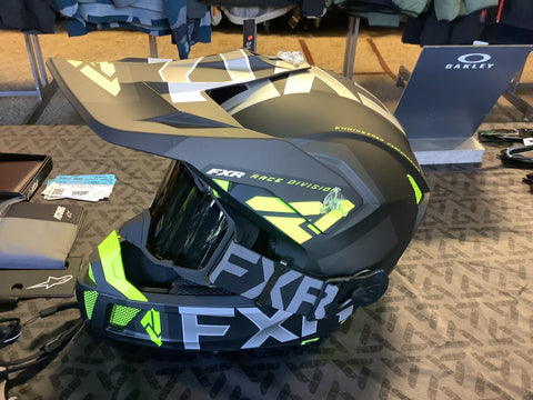 FXR CLUTCH COLD STOP QRS HELMET BLACK/HI-VIS